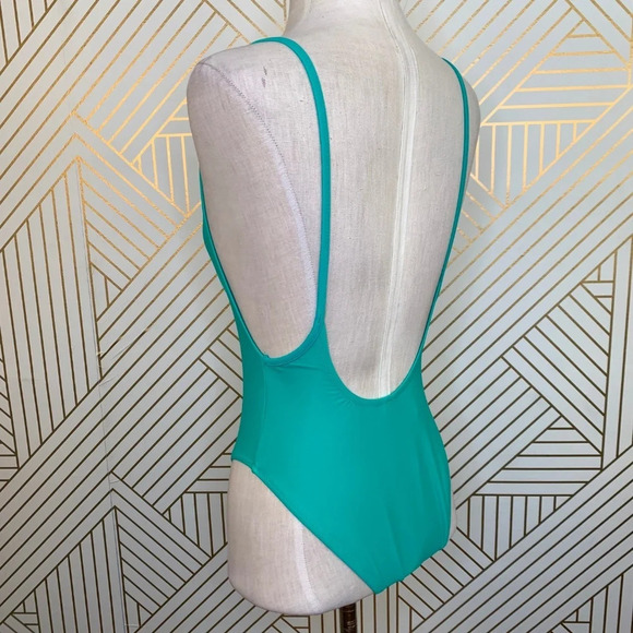 Topshop Pamela Extreme Plunge‎ One-Piece Swimsuit - Picture 5 of 8